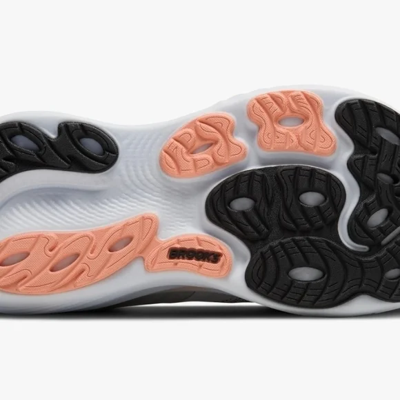 Brooks Women's Gray Running Shoes - Picture 9 of 14